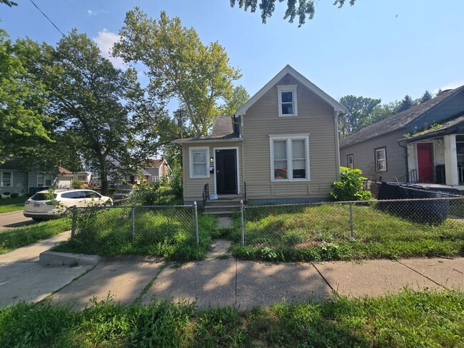 property at 401 Western Ave