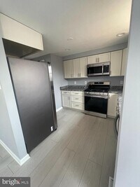 1507 Retreat St photo'