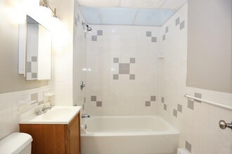 133 Eutaw in East Boston, MA - Building Photo - Interior Photo