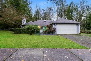 17206 NE 132nd Pl in Redmond, WA - Building Photo