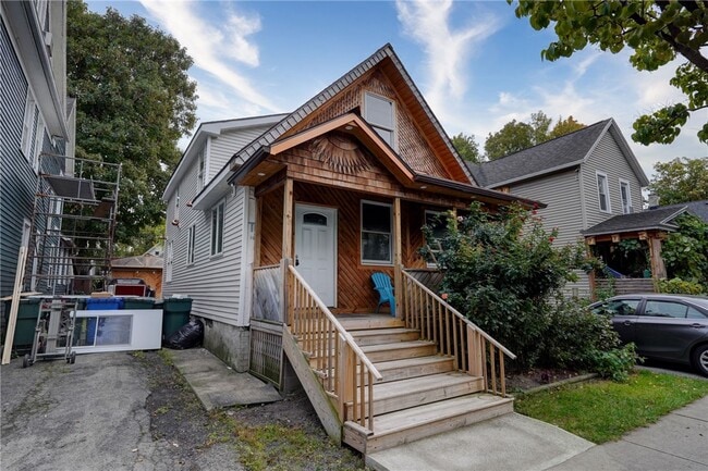 property at 413 Caroline St