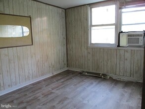 65 Toth Ave in Coatesville, PA - Building Photo - Building Photo