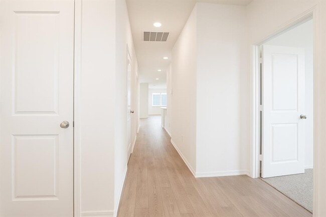 317 Santo Domingo Rd in Bastrop, TX - Building Photo - Building Photo