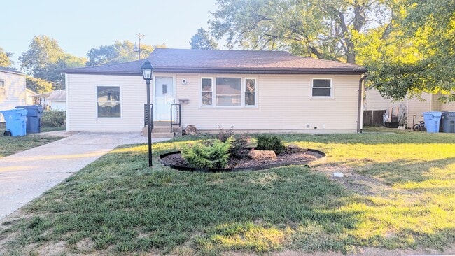 property at 845 Florland Dr