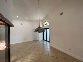 8910 SW 4th Ln in Miami, FL - Building Photo - Building Photo
