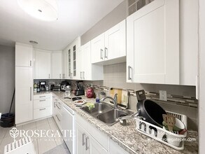 177 Linus Rd in Toronto, ON - Building Photo - Building Photo