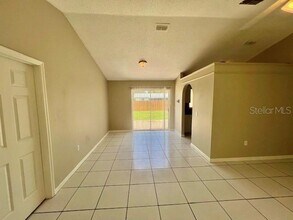 2342 Queenswood Cir in Kissimmee, FL - Building Photo - Building Photo