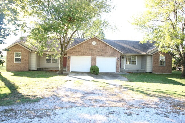 property at 506 S Jefferson St