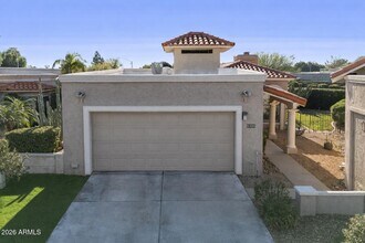 7921 E Horseshoe Ln in Scottsdale, AZ - Building Photo - Building Photo