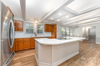 4301 Eagle Chase Dr in Charlotte, NC - Building Photo - Building Photo