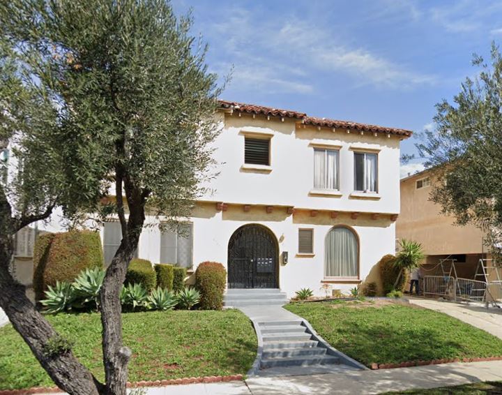6133 Saturn St, Unit 1/2 in Los Angeles, CA - Building Photo
