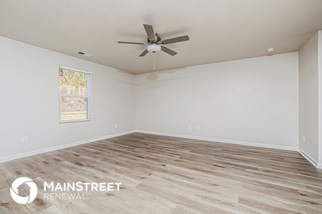 135 Shallow Dr in Youngsville, NC - Building Photo - Building Photo