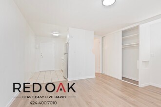 509 S Manhattan Pl in Los Angeles, CA - Building Photo - Building Photo