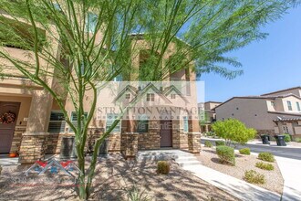 2821 S Skyline Dr in Mesa, AZ - Building Photo - Building Photo