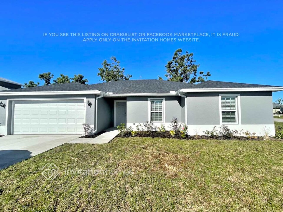 16297 Branco Dr in Punta Gorda, FL - Building Photo