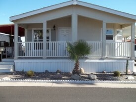 9427 E University Dr in Mesa, AZ - Building Photo