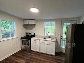 4145 Lexwin Ave in Winston-Salem, NC - Building Photo - Building Photo