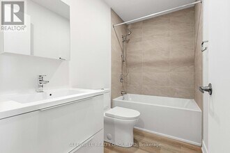 1360 Carling Ave in Ottawa, ON - Building Photo - Building Photo