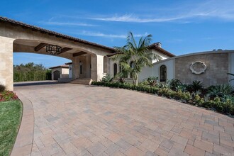 7031 Las Colinas, Unit 5114 in Rancho Santa Fe, CA - Building Photo - Building Photo