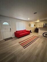 5561 SW 2nd Ct in Plantation, FL - Building Photo - Building Photo
