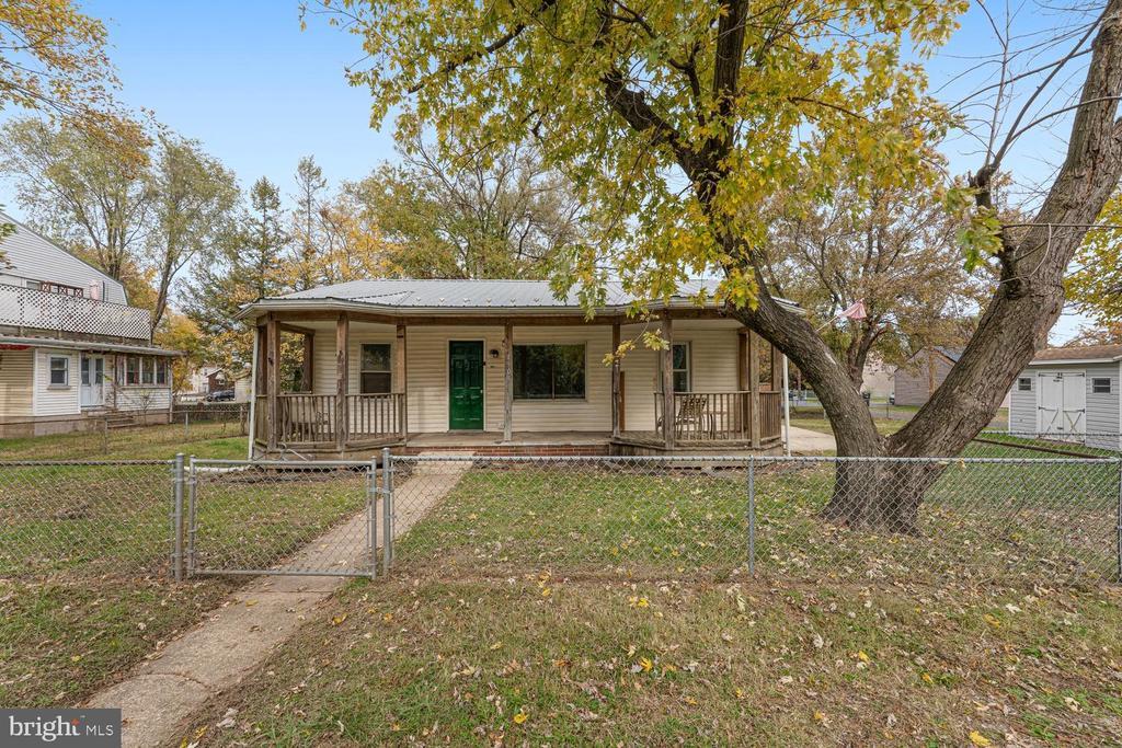 1903 Wills Rd in Dundalk, MD - Building Photo