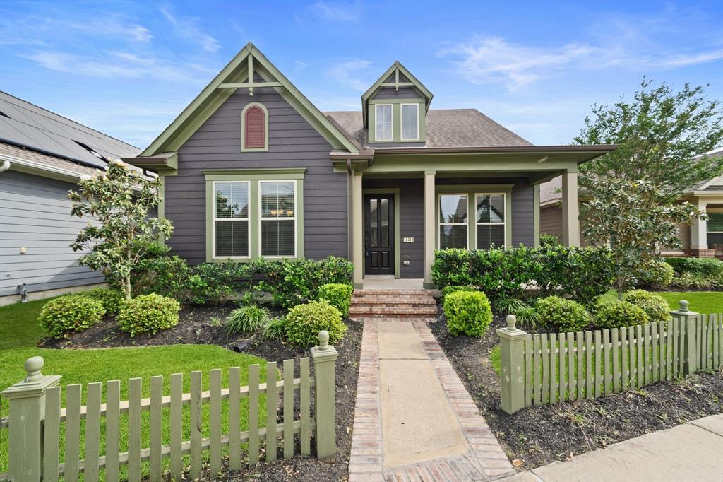 18419 Blue Hollow Heights Dr in Cypress, TX - Foto de edificio