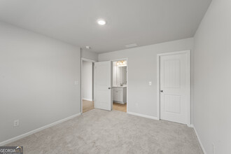 77 Werner Brk Wy SW in Atlanta, GA - Building Photo - Building Photo