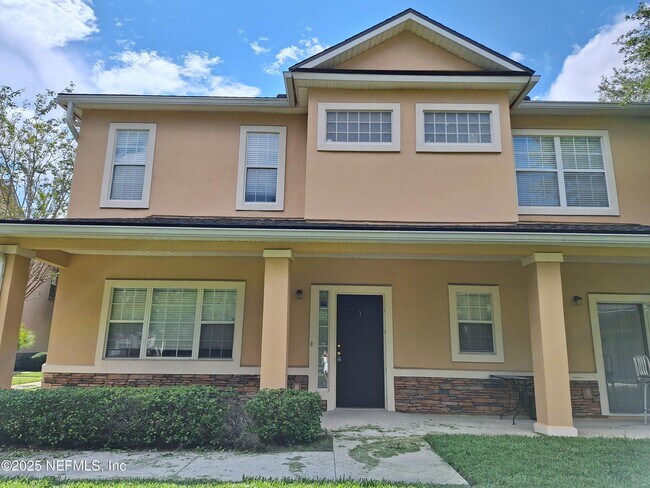 property at 7217 Deerfoot Cir