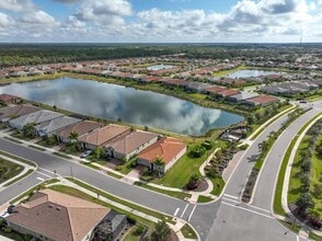 20440 Revival Ln in Venice, FL - Building Photo - Building Photo