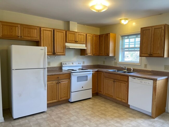 651 Christy Ln in Harrisonburg, VA - Building Photo - Building Photo