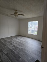 926 Hollywood Dr in Hinesville, GA - Building Photo - Building Photo