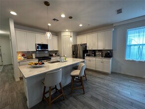 15512 Sunquat Dr in Winter Garden, FL - Building Photo - Building Photo