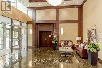 335-335 Rathburn Rd W in Mississauga, ON - Building Photo - Building Photo