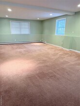 1043 Roosa Gap Rd in Pine Bush, NY - Building Photo - Building Photo