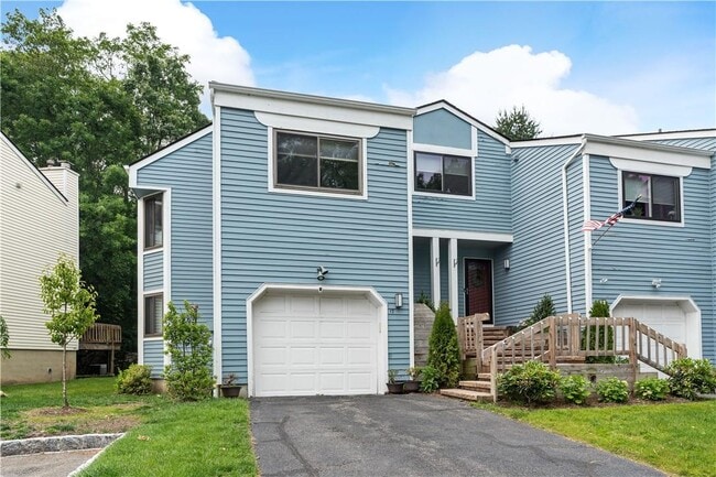 property at 17 Top of the Ridge