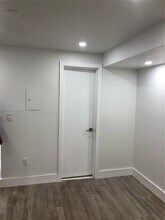 944 Meridian Ave in Miami Beach, FL - Building Photo - Building Photo
