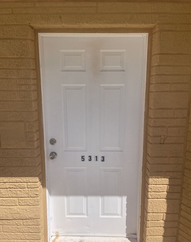 5313 Avery Rd in New Port Richey, FL - Building Photo - Building Photo