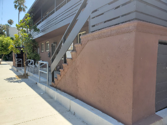 13804 Moorpark St in Sherman Oaks, CA - Building Photo