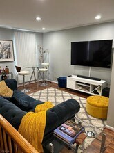 50 Yancy Dr in Newark, NJ - Foto de edificio - Building Photo