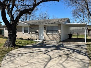 2429 Narobi Pl in Mesquite, TX - Building Photo - Building Photo