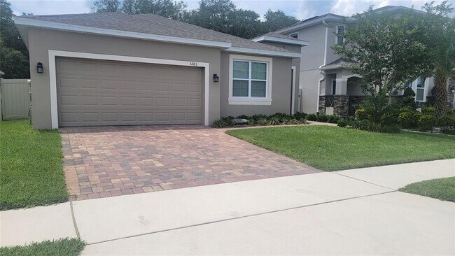 3283 Stratton Cir in Kissimmee, FL - Building Photo - Building Photo