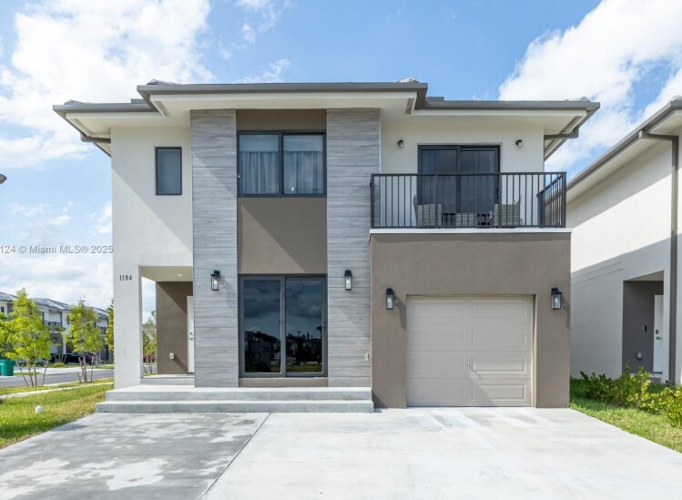 1184 NW 2nd Ln in Florida City, FL - Building Photo