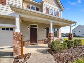 507 Savannah Dr in Jacksonville, NC - Building Photo - Building Photo