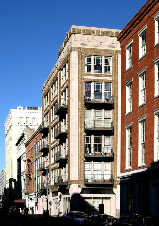 441 Gravier St in New Orleans, LA - Foto de edificio