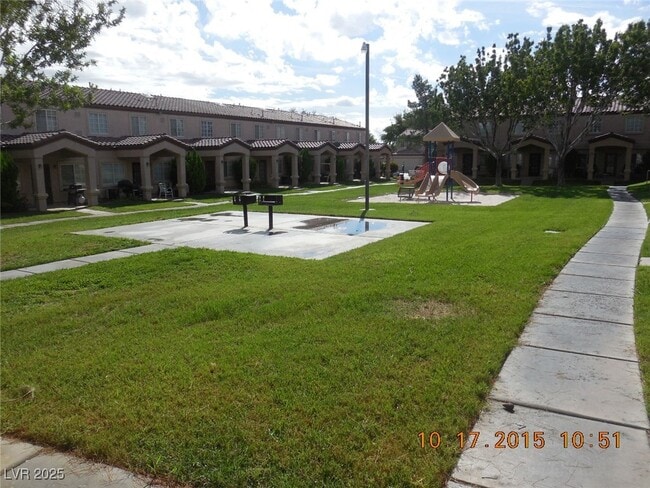 2528 Sierra Bello Ave