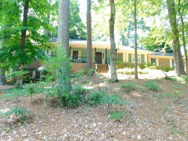 2817 Thornridge Dr