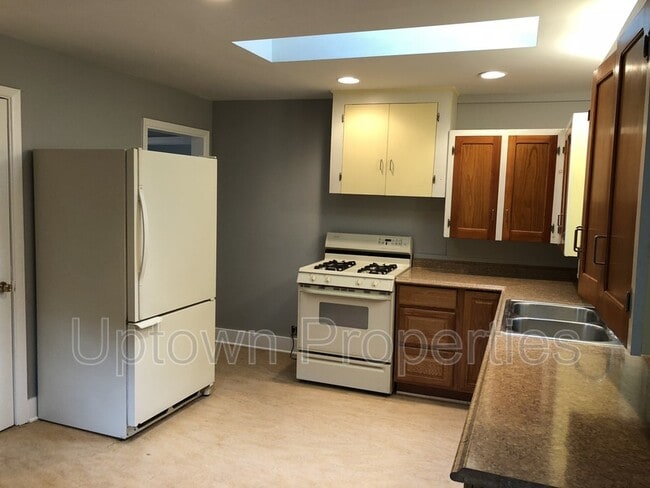 3671 SE Tenino St in Portland, OR - Building Photo - Building Photo