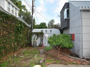 1018 S 36th St in Omaha, NE - Building Photo - Building Photo