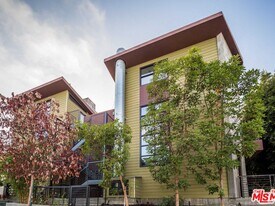 1410 Innes Pl in Los Angeles, CA - Building Photo