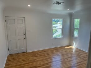 2734 Lytelle Pl in Los Angeles, CA - Building Photo - Building Photo